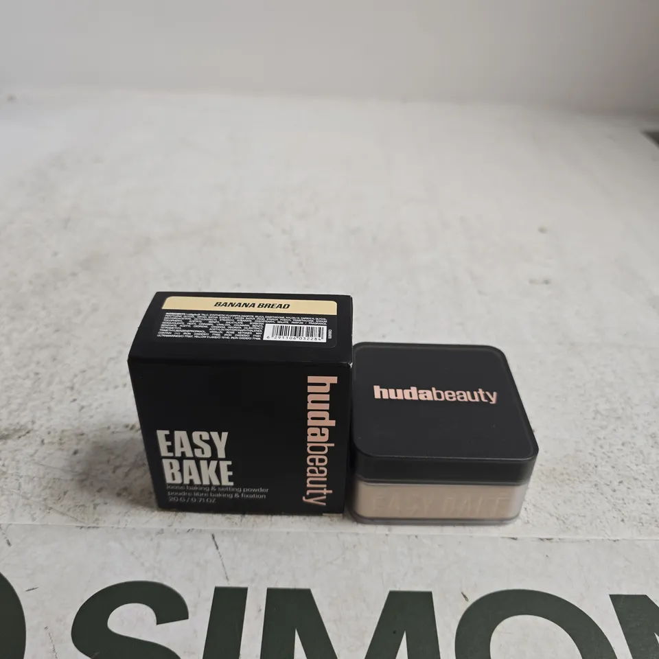 HUDA BEAUTY EASY BAKE LOOSE SETTING POWDER – BANANA BREAD