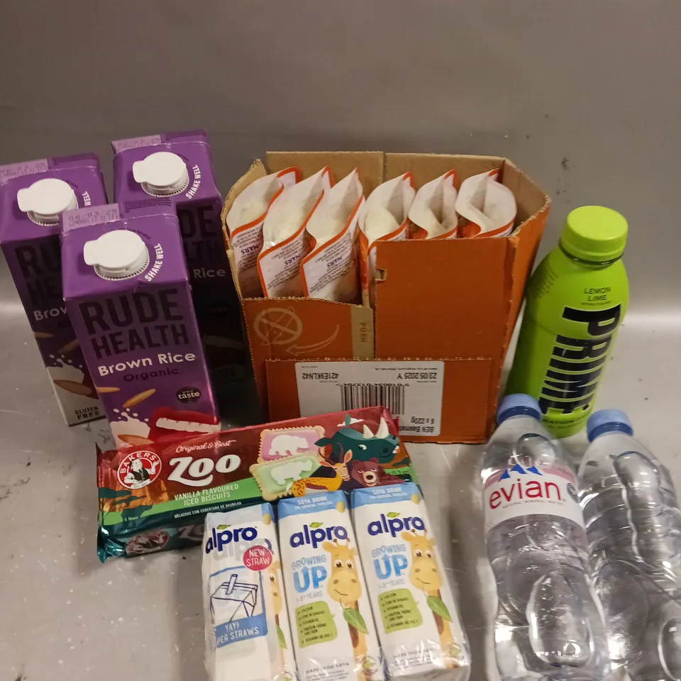 APPROXIMATELY 10 ASSORTED FOOD/DRINK PRODUCTS TO INCLUDE PRIME HYDRATION DRINK, ZOO BISCUITS, ALPRO GROWING UP MILK ETC - COLLECTION ONLY 