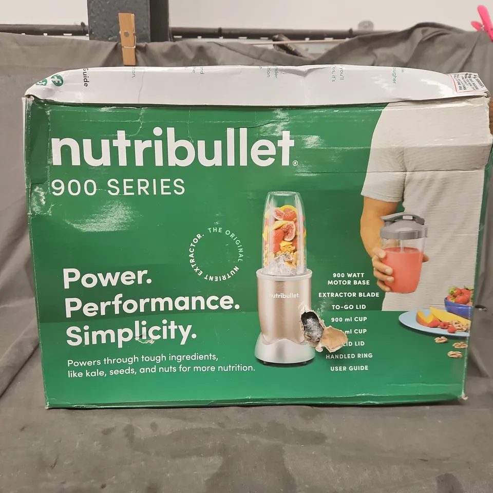 NUTRIBULLET 900 SERIES BLENDER