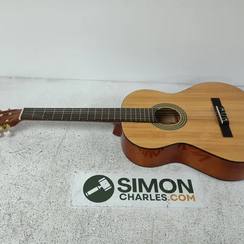 UNBRANDED ACOUSTIC CLASSICAL GUITAR – NATURAL WOOD FINISH
