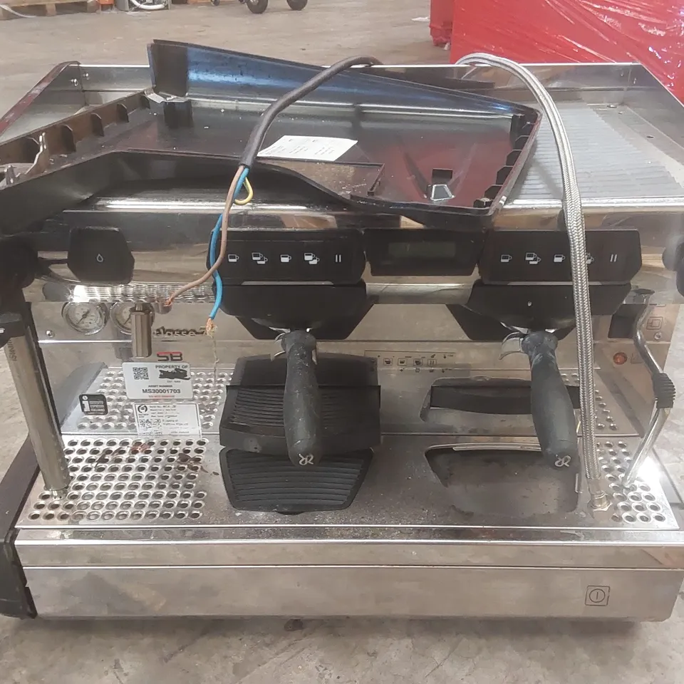 RANCILIO CLASSE 7 COMMERCIAL 2 GROUP COFFEE MACHINE
