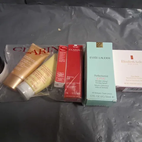 SEVEN ASSORTED HEALTH AND BEAUTY PRODUCTS TO INCLUDE; CLARINS, ELIZABETH ARDEN, ESTEE LAUDER AND JO MALONE