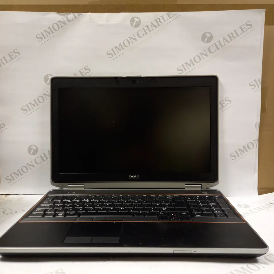 DELL LATITUDE E6520 LAPTOP IN GREY
