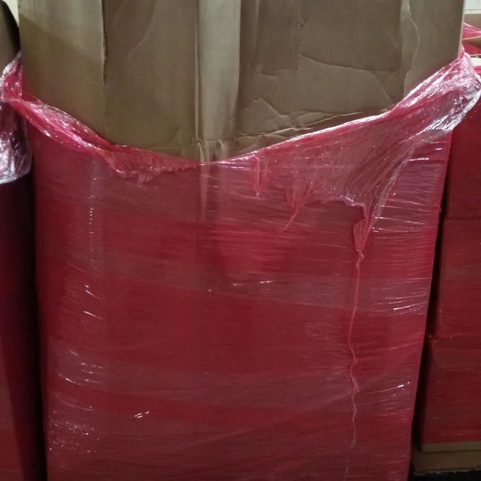 PALLET CONTAINING ASSORTED PRODUCTS INCLUDING FOLDING CHAIR, WOODEN TRIPOD EASEL, ROLLER BLIND & SCREW IN HEAVY DUTY WIND STAKES