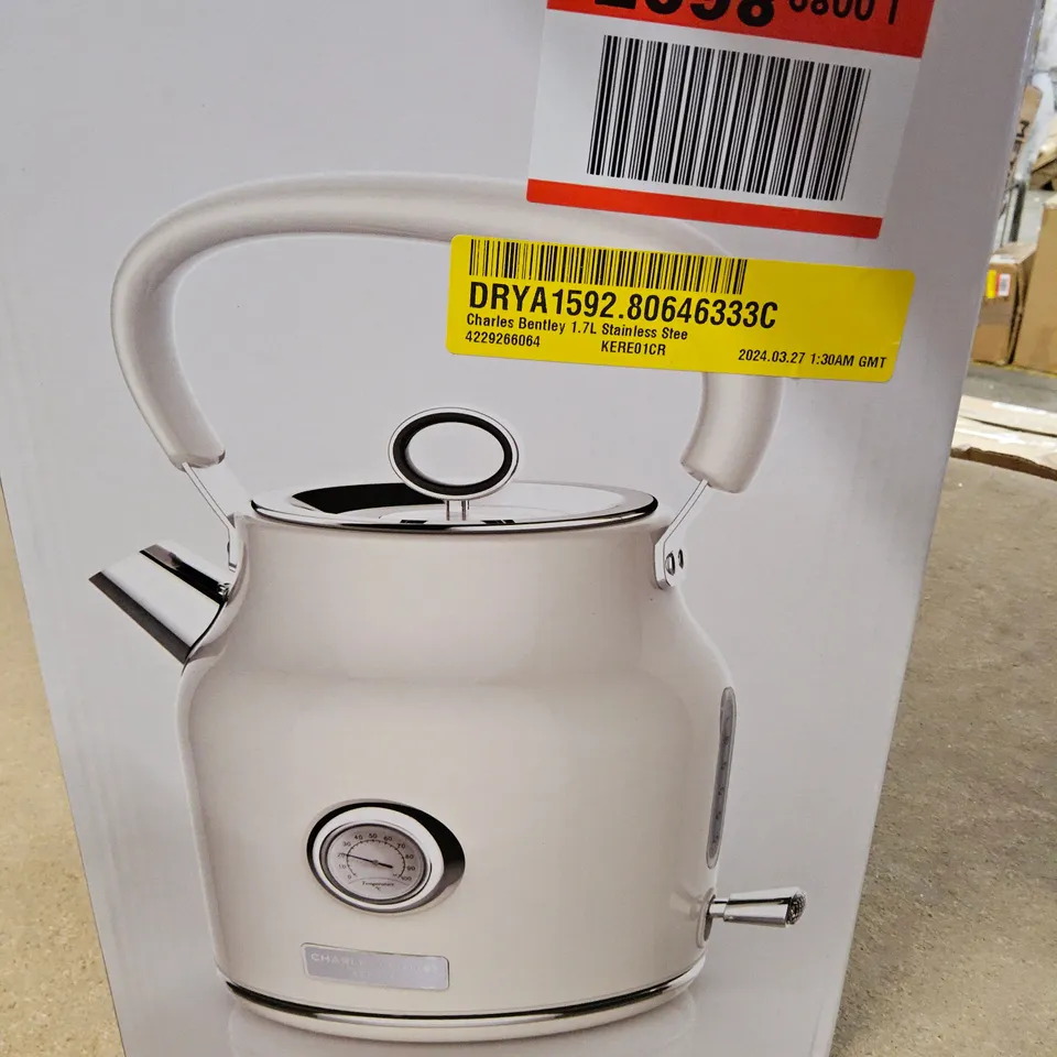 BOXED CHARLES BENTLEY 1.7L STAINLESS STEEL KETTLE CREAM & CHROME