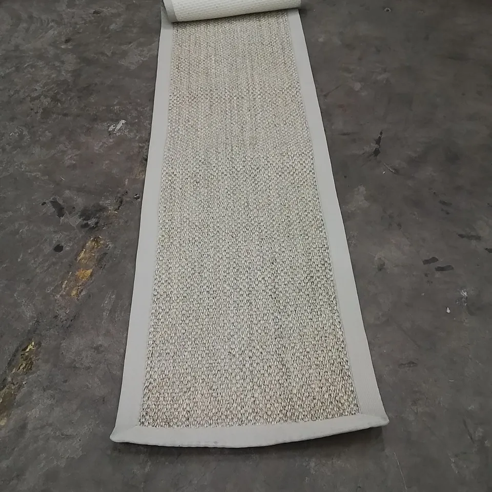 QUALITY DESIGNER AREA RUG - APPROXIMATELY 230X60CM