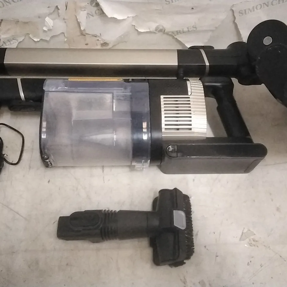 BAGGED SHARK CORDLESS STICK VACUUM CLEANER PET PRO MODEL