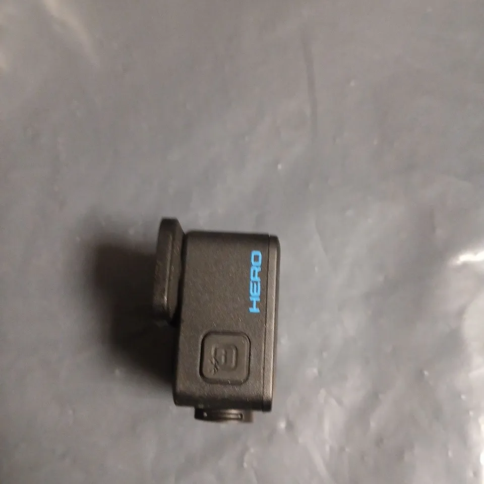GOPRO HERO ACTION CAMERA