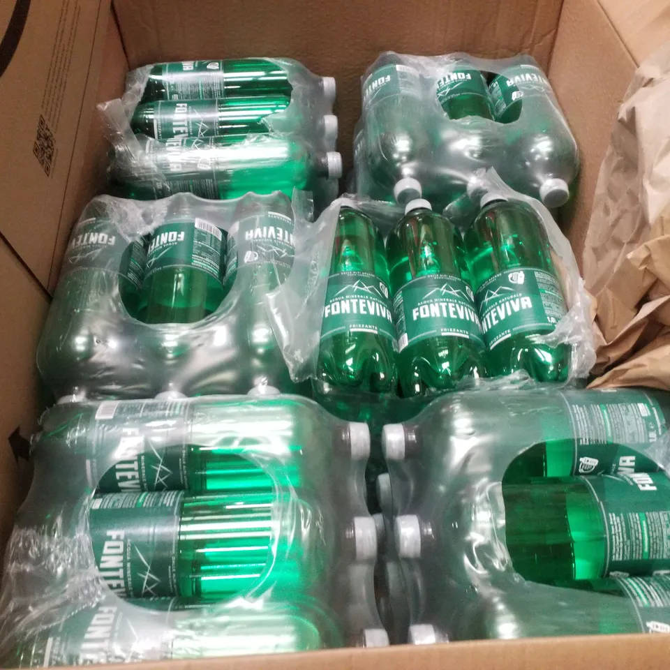 PALLET CONTAINING LARGE QUANTITY OF FONTEVIVA MINERAL WATER