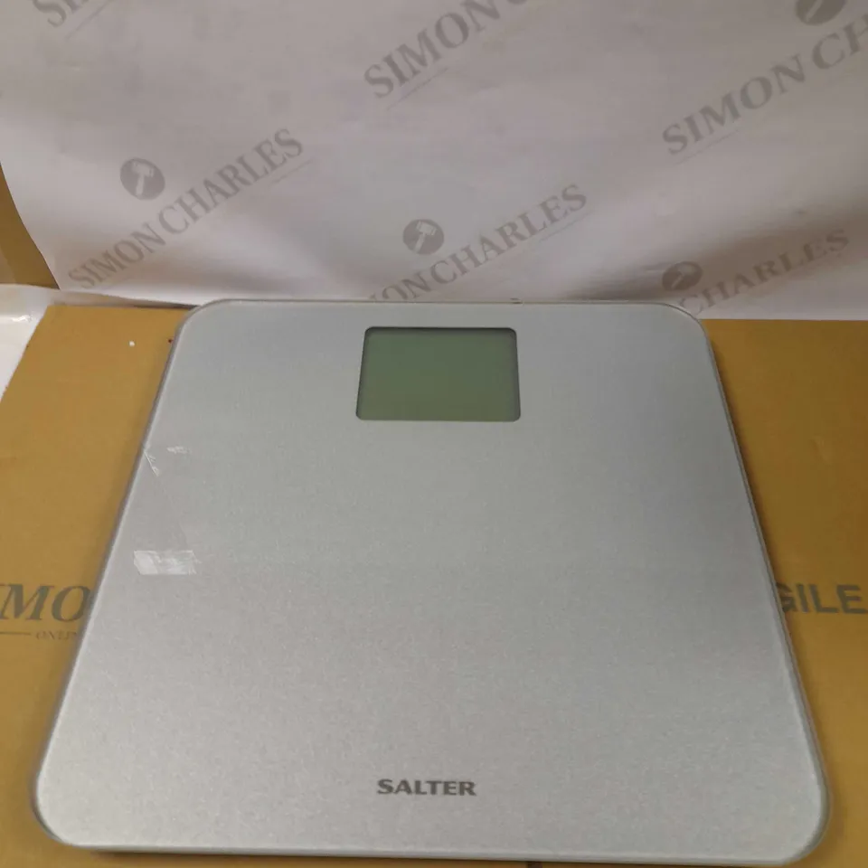 SALTER MAX ELECTRONIC SCALE 