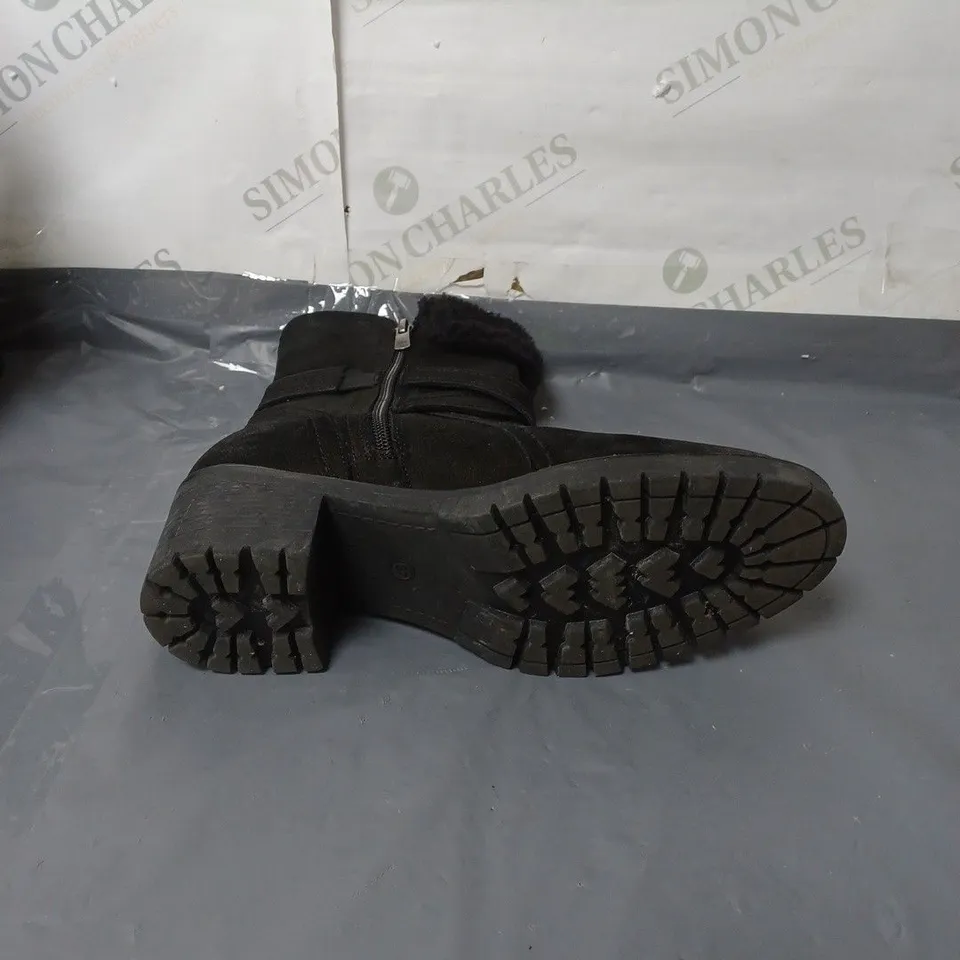 RUTH LANGSFORD CASUAL BOOTS, BLACK - SIZE 4 