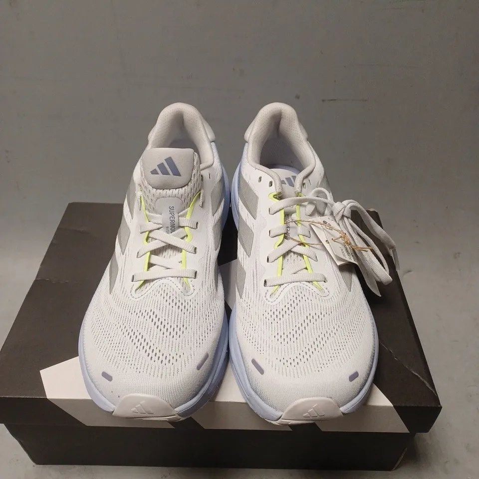 BOXED PAIR OF ADIDAS SUPERNOVA RISE 2 - WOMENS - UK SIZE 6