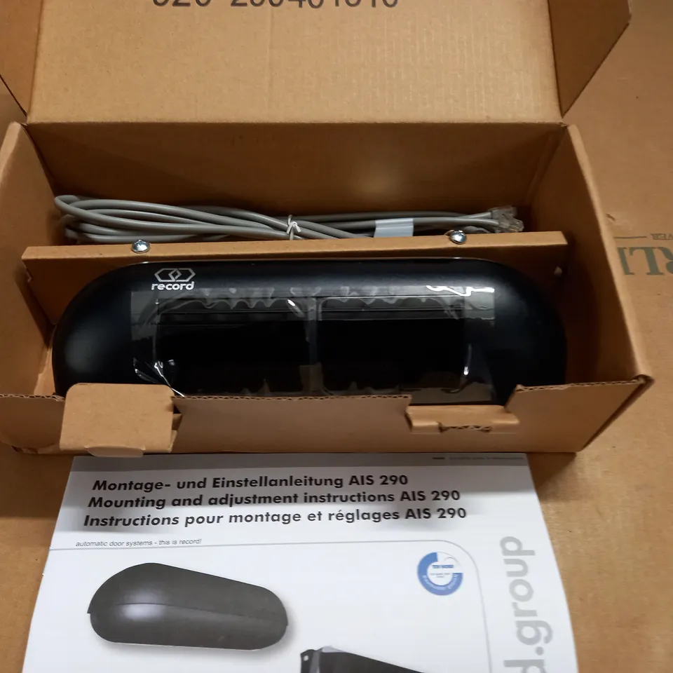 RECORD PRESENCE AIS 290