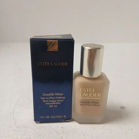 BOXED ESTÉE LAUDER DOUBLE WEAR FOUNDATION - WARM VANILLA (SHADE 2W0), 30 ML