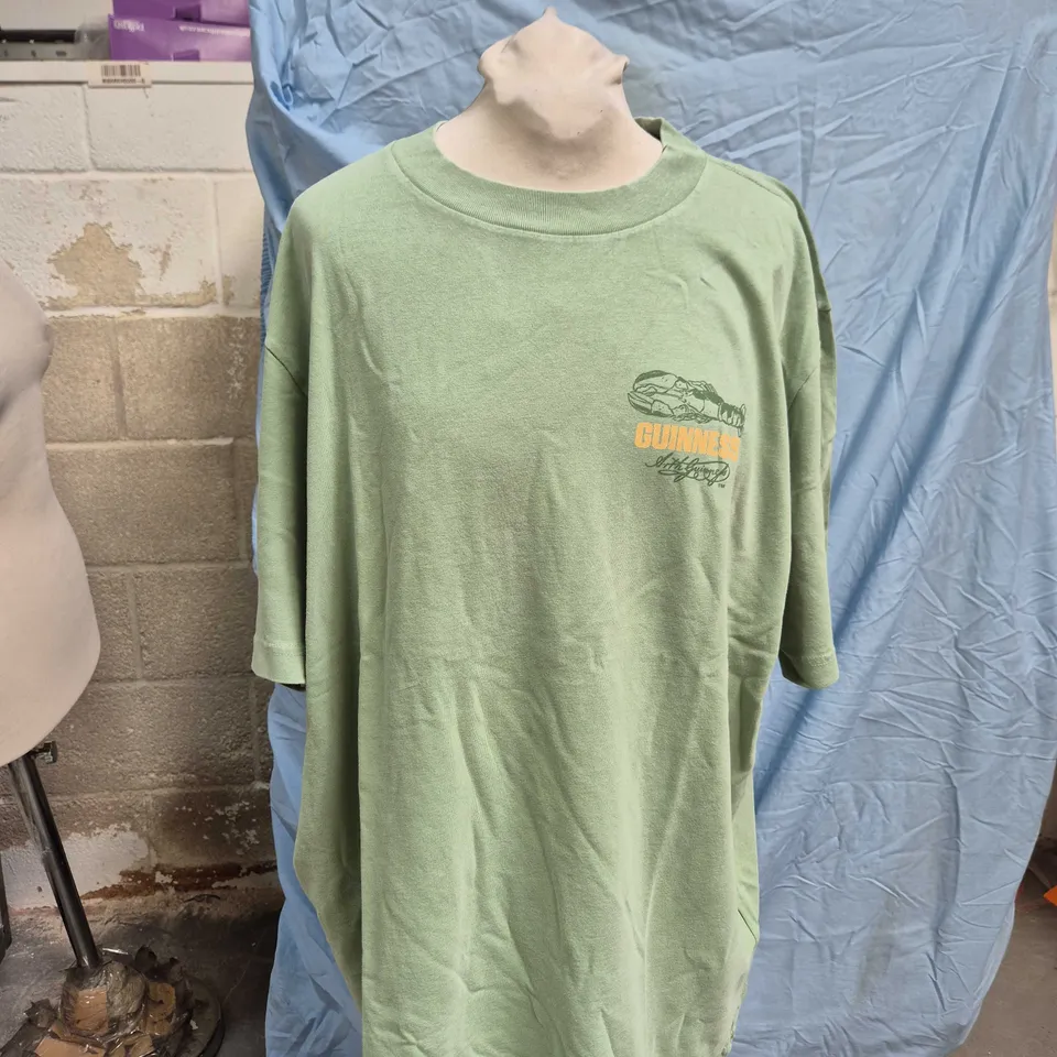 ABERCROMBIE & FITCH VINTAGE INSPIRED TEE – SOFT A&F COLLECTION, MADE IN GUATEMALA – UK SIZE L