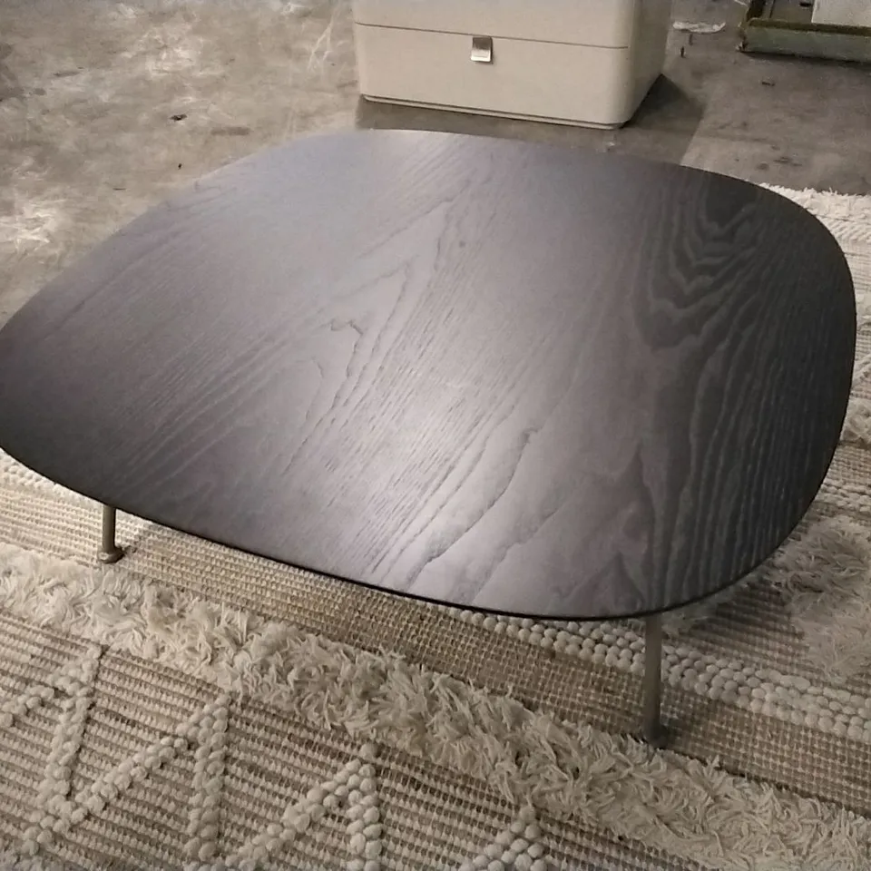 DESIGNER ITALIAN MADE NATUZZI 90X90 DARK ASH LOW COFFEE TABLE  RRP £740