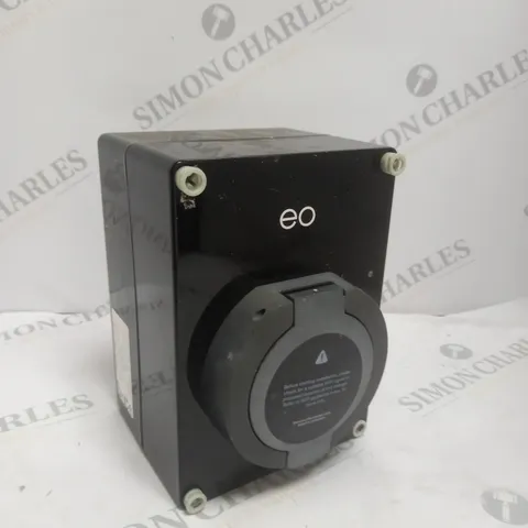 BOXED EO MINI PRO 2 7.2KW/32A 1-PHASE SMART CHARGING SOCKET
