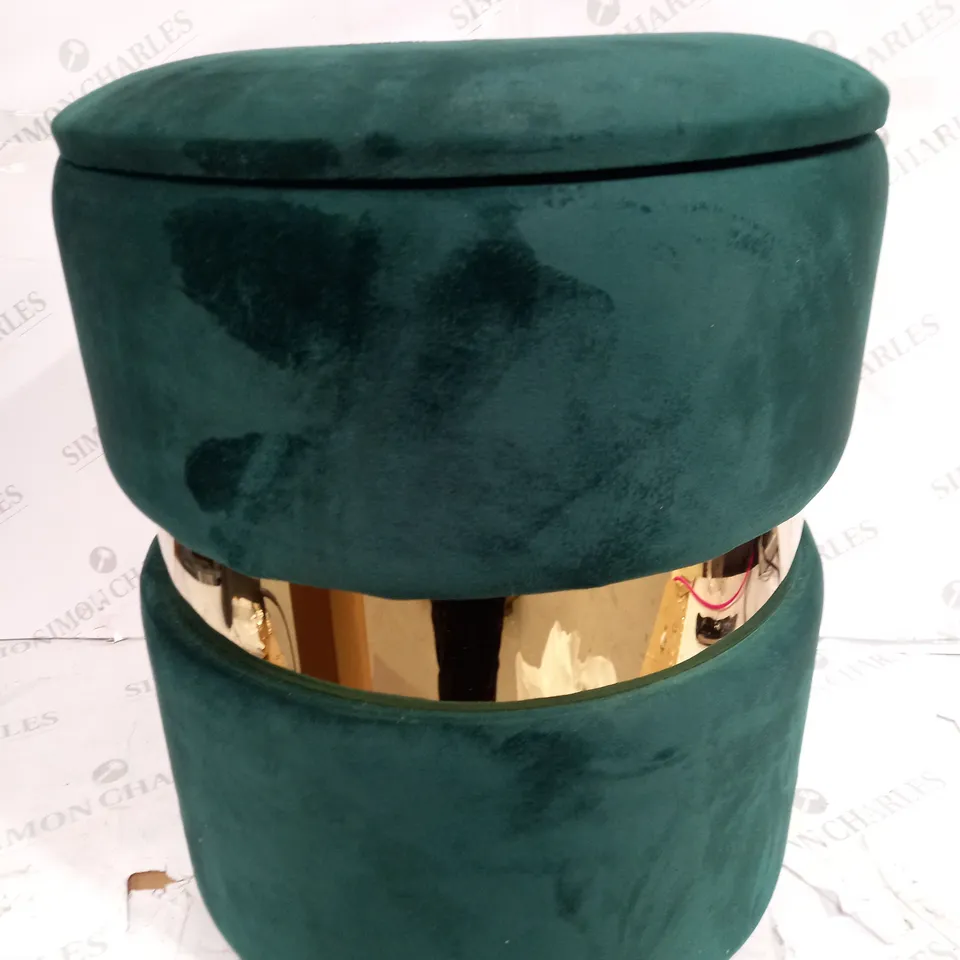 ALSION CORK VELVET STORAGE STOOL IN BOTANICAL GREEN