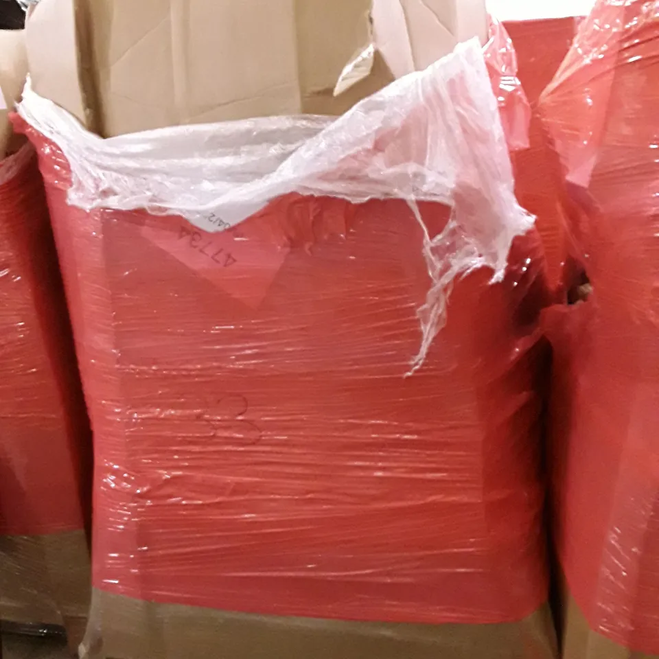 PALLET OF ASSORTED PRODUCTS INCLUDING BABY HIGH CHAIR, WIPER BLADES, PULL UP BAR, INDUCTION HOB, CHAIR MAT