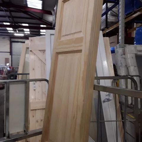 3 PANEL KNOTTY PINE BI-FOLD GLAZED INTERNAL DOOR SIZE UNSPECIFIED 
