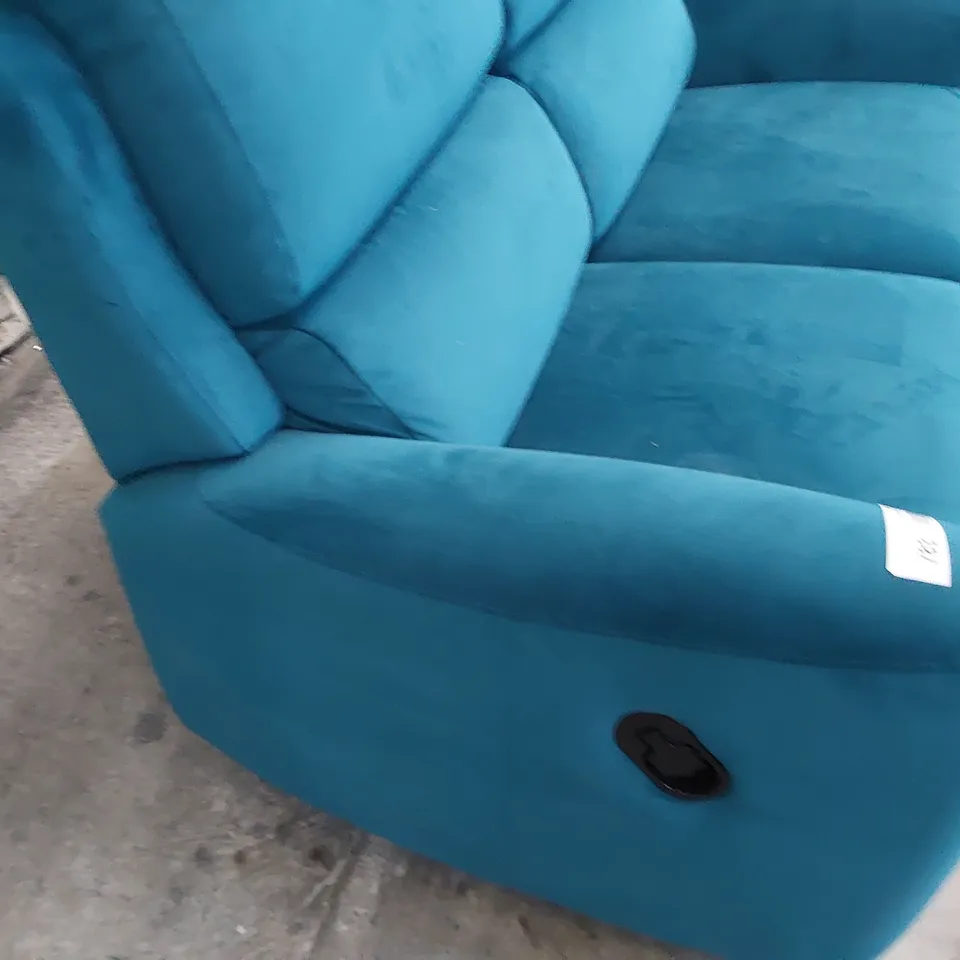 QUALITY BRITISH DESIGNER G PLAN HAMILTON MANUAL RECLINING TWO SEATER SOFA PLUSH MALLARD FABRIC 