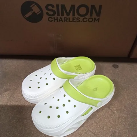 WHITE CLOGS WITH LIME-GREEN FOOTBEDS β 1 PAIR SIZE EU34-35