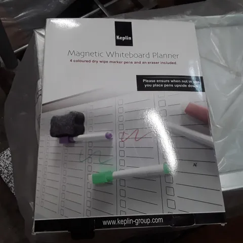 BOXED MAGNETIC WHITEBOARD PLANNER WITH 4 COLOURED PENS AND ERASER 