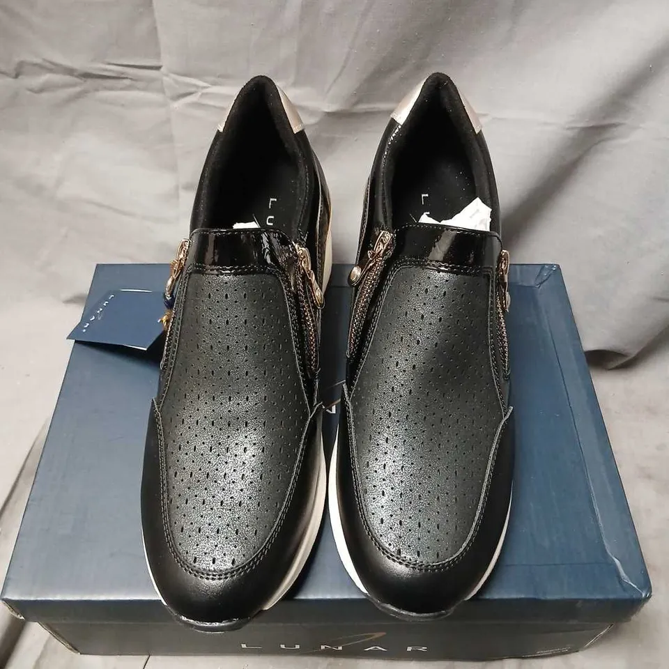 LUNAR BARCELONA DLB063 BK BLACK UK 7