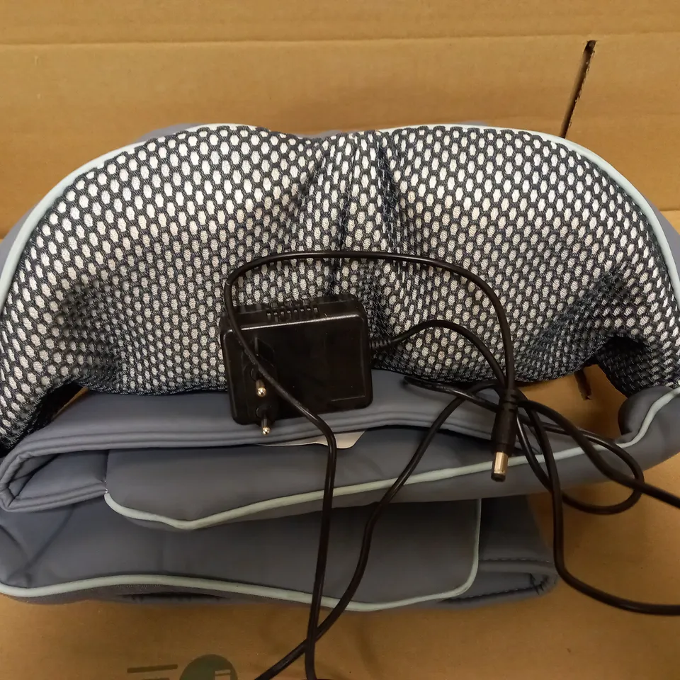 HOMEDICS GEL SHIATSU NECK AND SHOULDER MASSAGER
