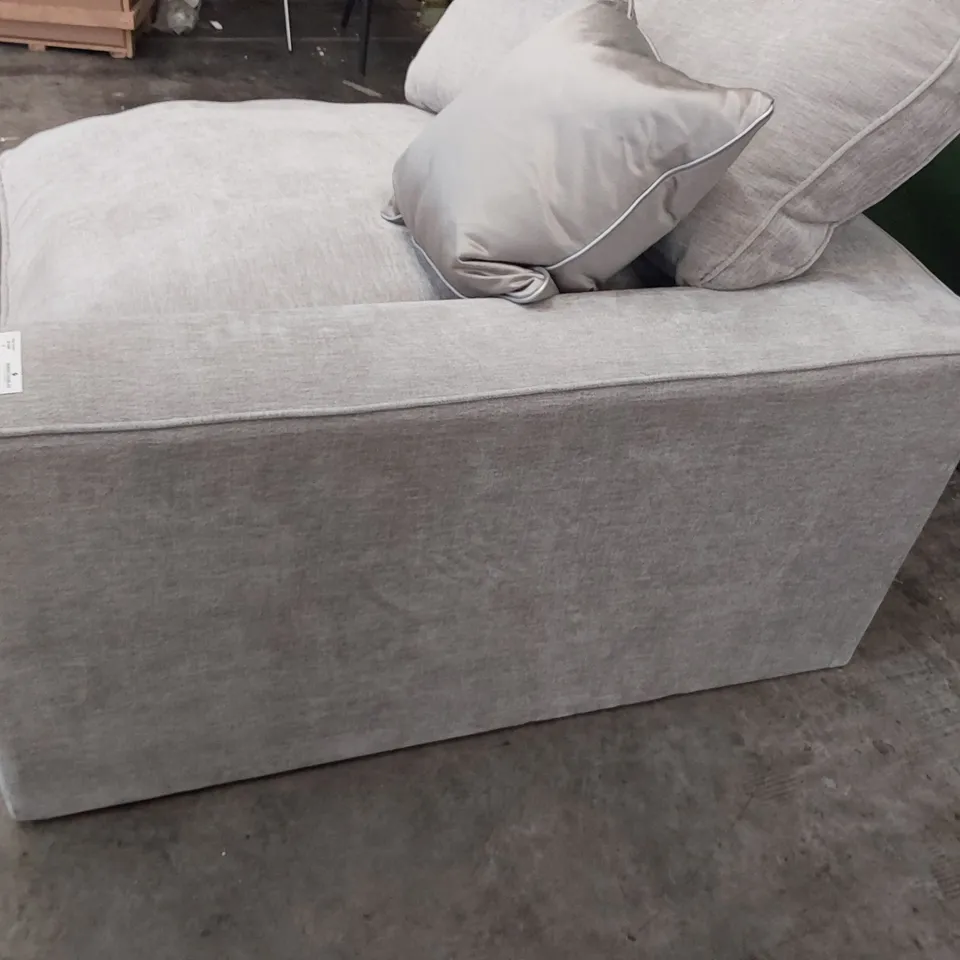 GREY PLUSH FABRIC CORNER SECTION 