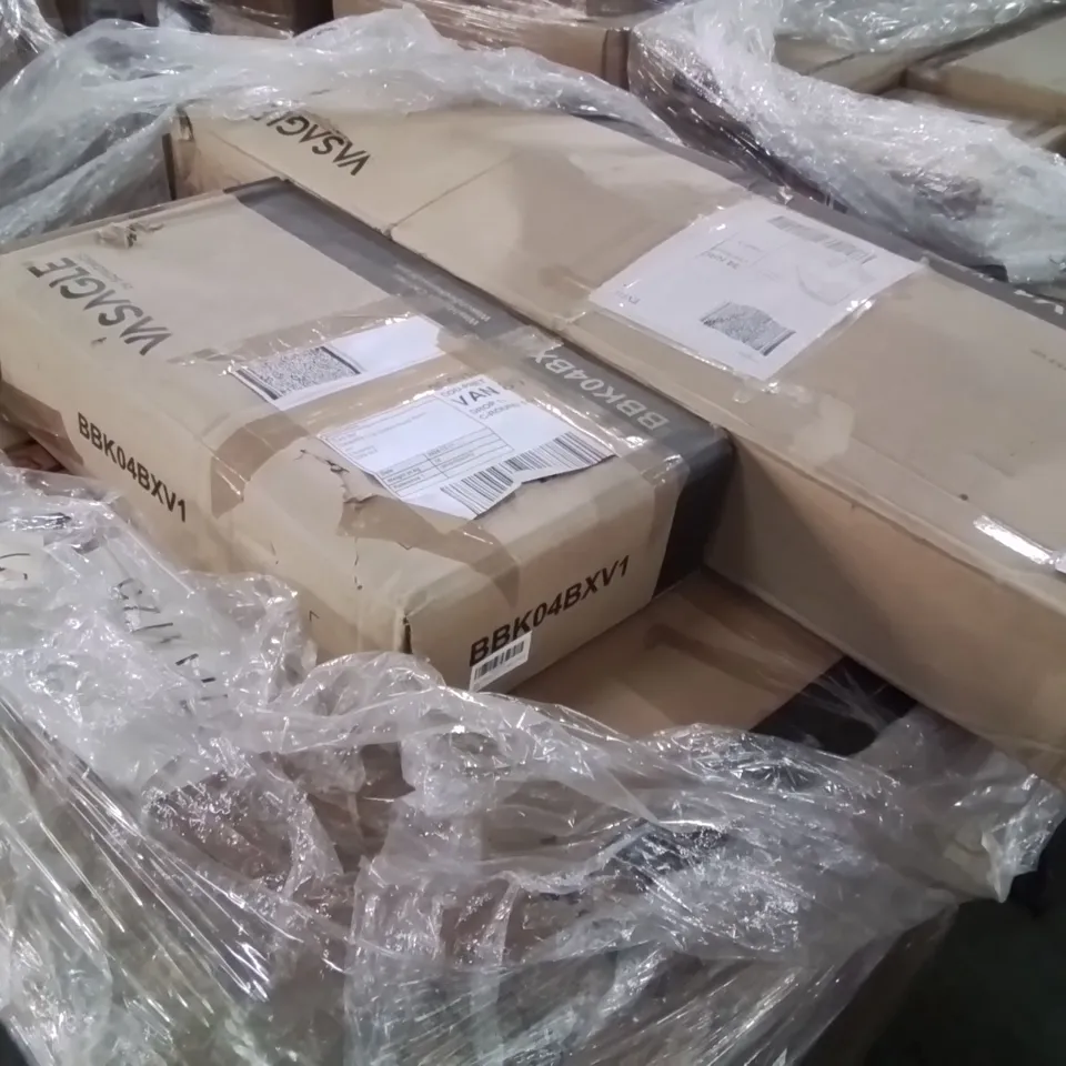 PALLET CONTAINING VARIOUS ASSORTED BOXED ITEMS TO INCLUDE: WASHBASIN CABINET, TV STAND, CAT TREE ECT.