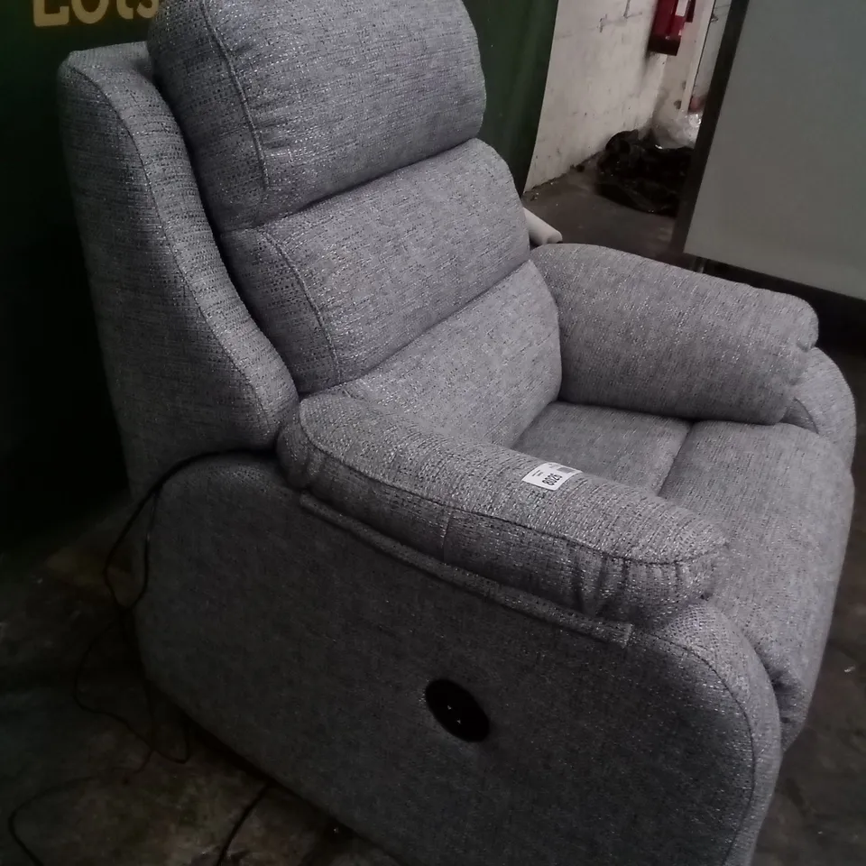 DESIGNER G PLAN MADE GREENWICH REED PEWTER ELECTRIC RECLINING ARM CHAIR