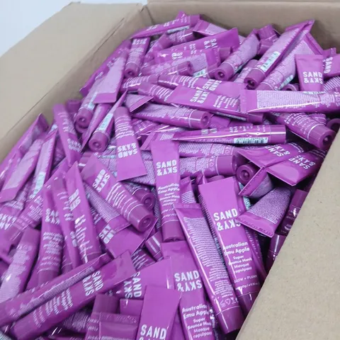 BOX OF APPROXIMATELY 700 SAND & SKY MASQUE