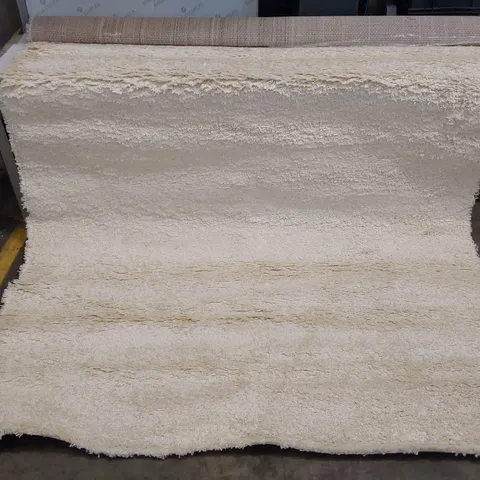 ESTERLY IVORY WHITE RUG // 200 X 290CM