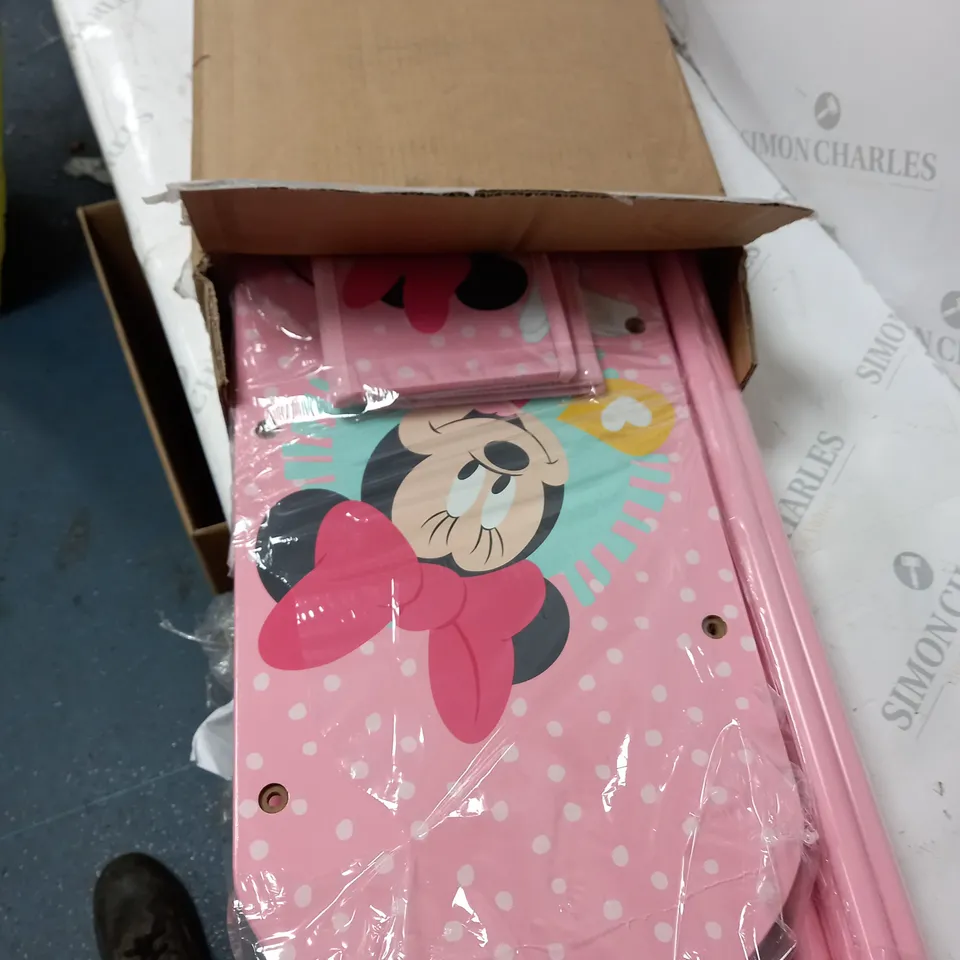 BOXED MINNIE MOUSE STORAGE UNIT RRP £74.99