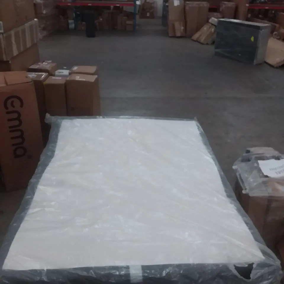 THE EMMA ORIGINAL KINGSIZED BED FOAM MATRESS