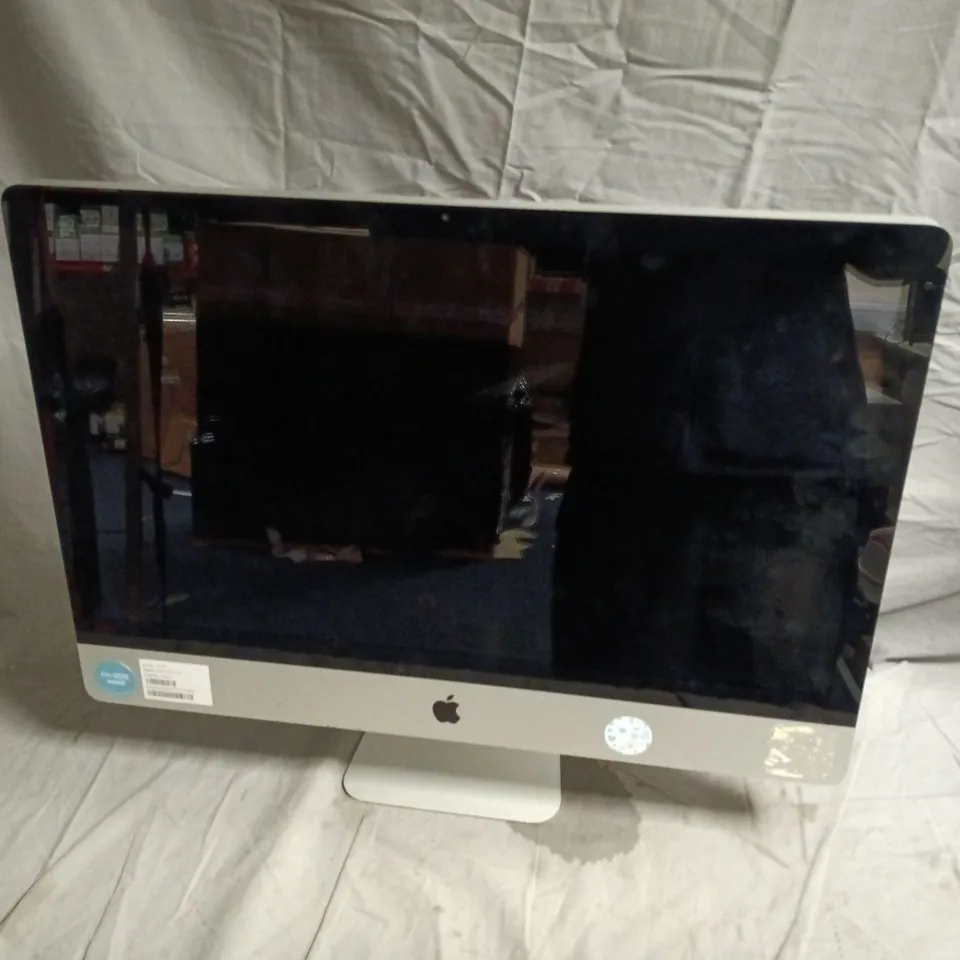 UNBOXED APPLE IMAC 10 ALL IN ONE COMPUTER - 1/A1312