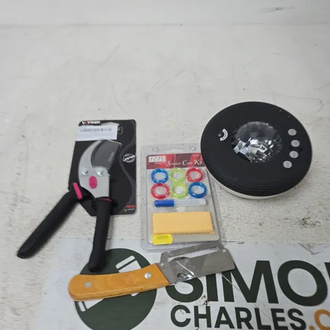 APPROXIMATELY 10 ASSORTED HOUSEHOLD PRODUCTS TO INCLUDE GARDEN TOOL, LED LIGHT, CARE KIT ETC