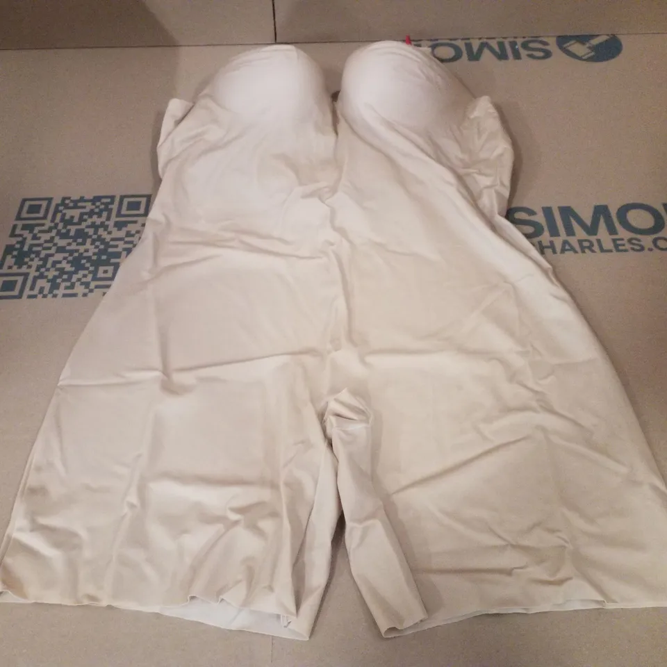 BOX CONTAINING APPROXIMATELY 8 BRAND NEW MAGISCULPT ALMOND BODYSUIT - SIZE 40C