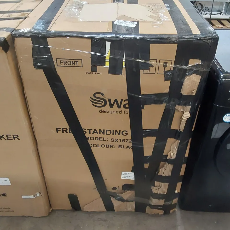 BOXED SWAN SX16720B 60CM WIDE TWIN CAVITY ELECTRIC COOKER WITH CERAMIC HOB - BLACK