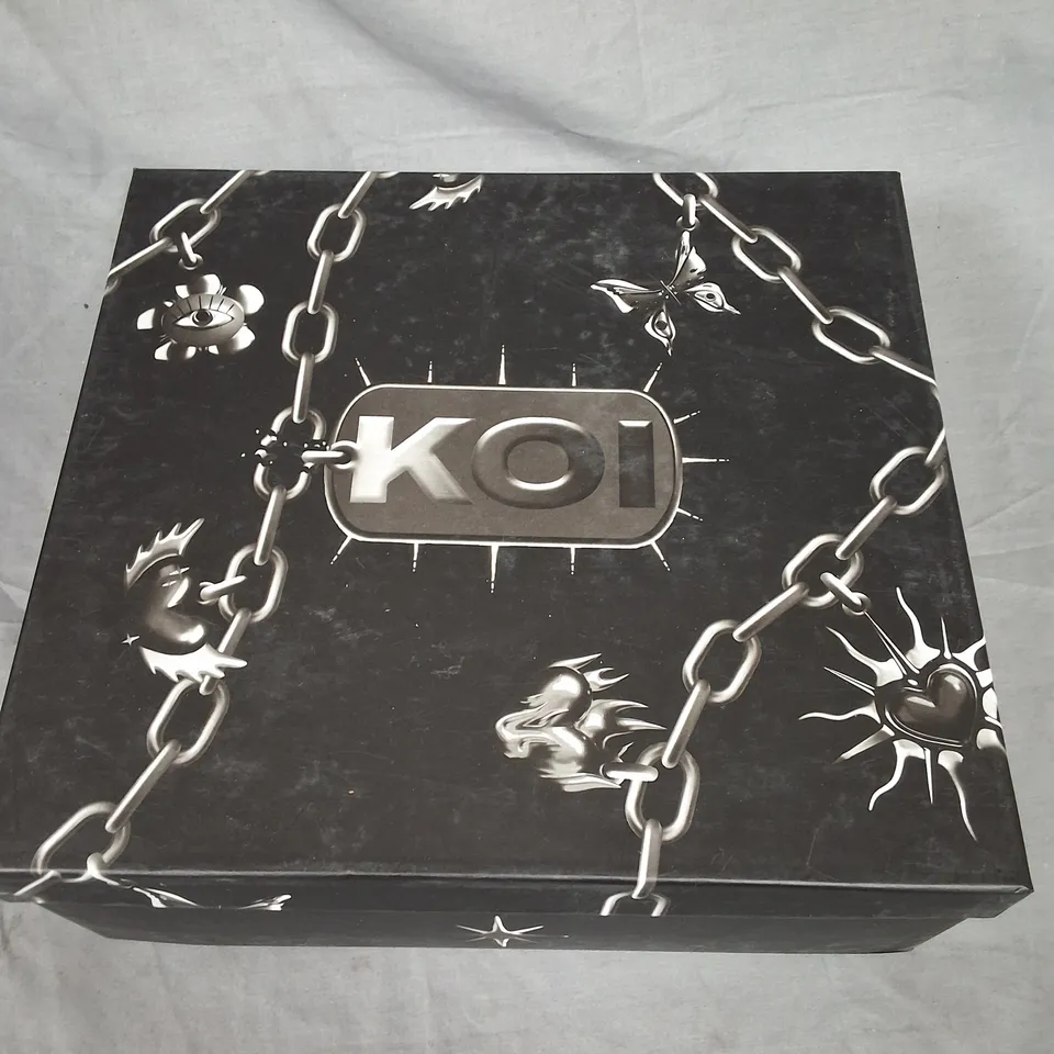 BOXED KOI REGICIDE MENS ZIP UP BOOTS IN BLACK - UK 8