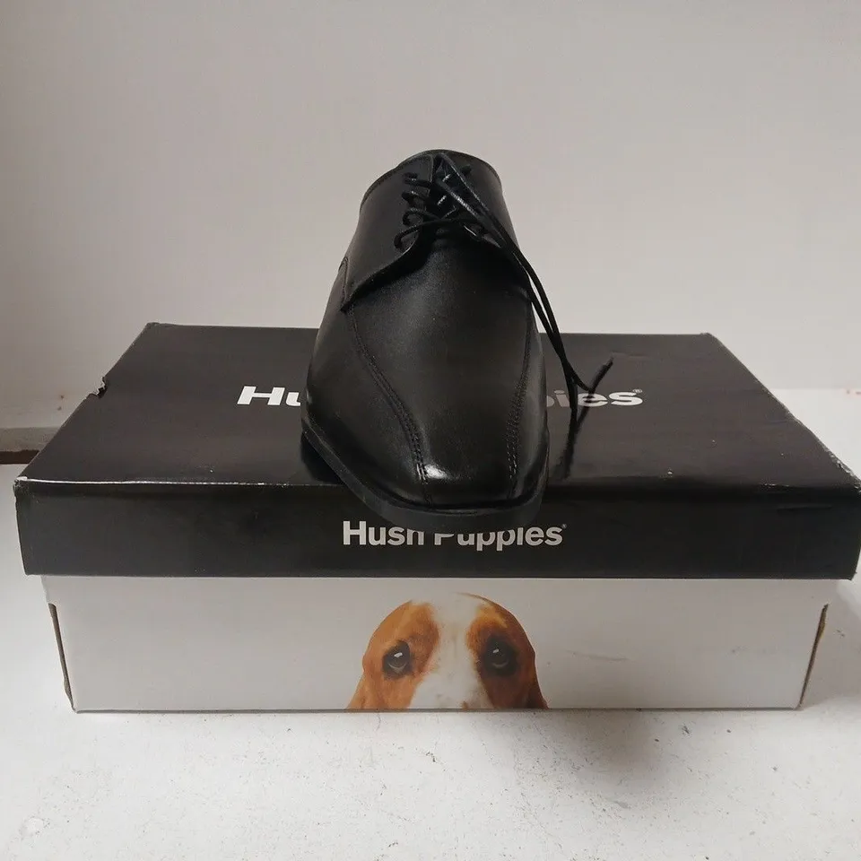 BOXED PAIR OF HUSH PUPPIES EVAN LACE UP SHOES IN BLACK SIZE UK 11