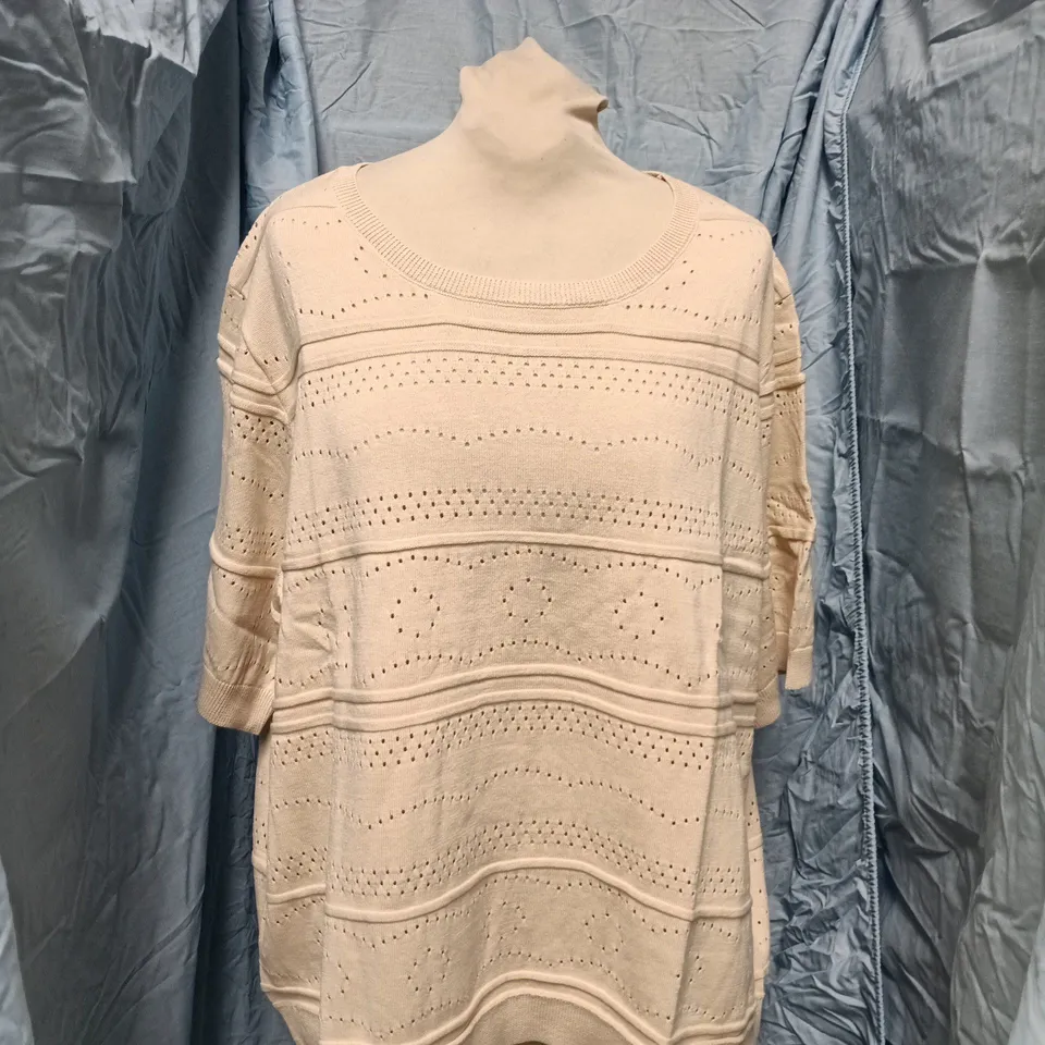 UK 20-22 ATLAS FOR WOMEN BEIGE EYELET KNIT TOP