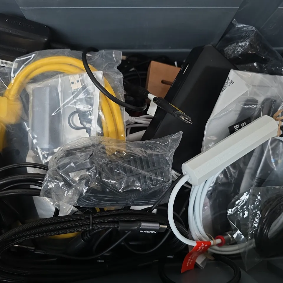 APPROXIMATELY 12 ASSORTED HOUSEHOLD ITEMS TO INCLUDE TV REMOTES, CABLES, ETC