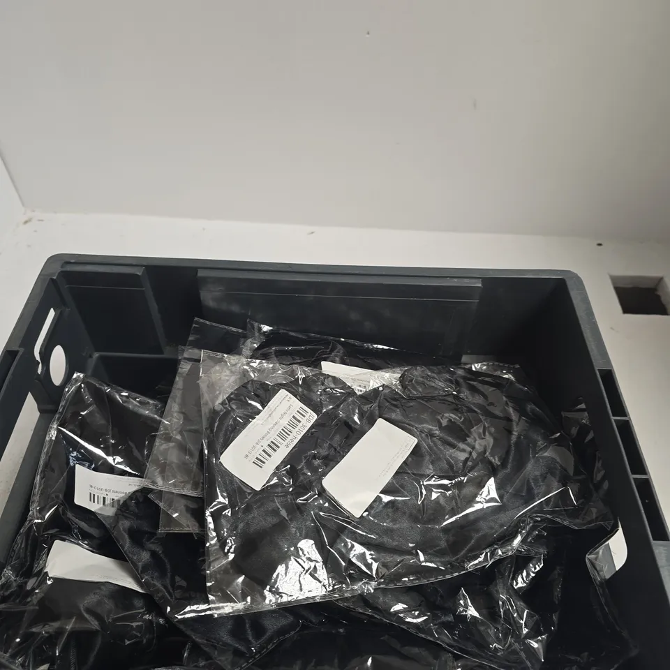 TOTE OF APPROXIMATELY 10 SATIN NIGHT SLEEPING BONNETS – JDB-3010-BL