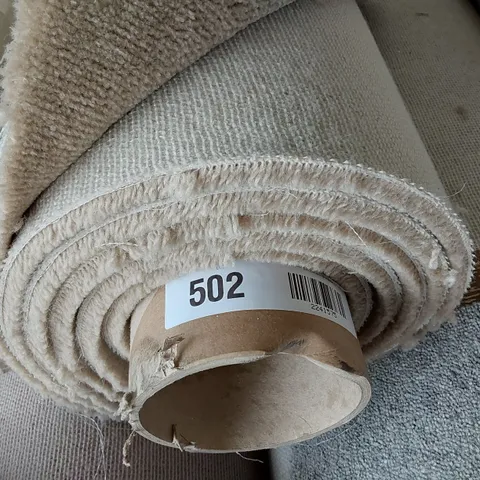 ROLL OF QUALITY BEIGE CARPET APPROXIMATELY 5M × SIZE UNSPECIFIED