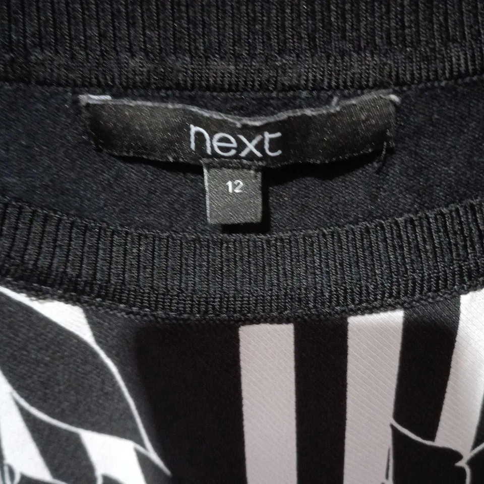 NEXT WOMEN’S KNIT TOP – BLACK WITH WHITE FLORAL & STRIPE PRINT, UK 12