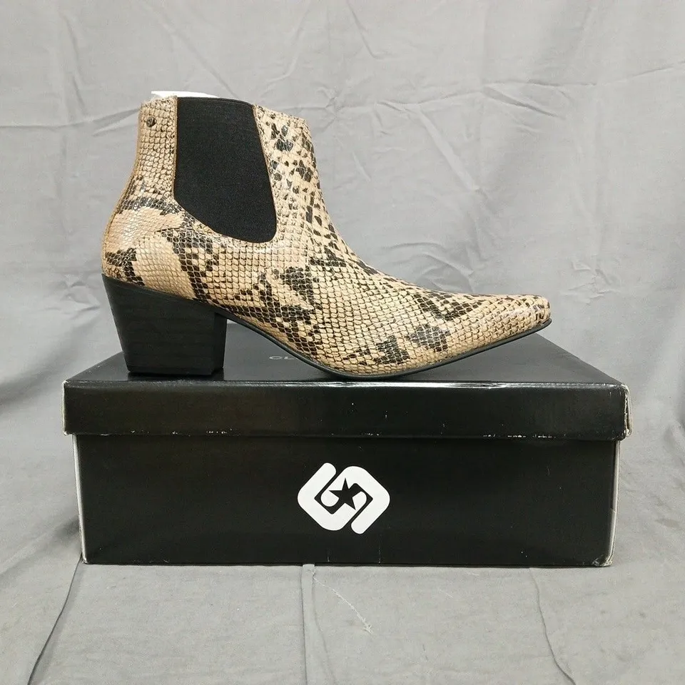 BOXED PAIR OF CLUB CUBANO LEATHER CUBAN HEEL BOOTS IN PYTHON SIZE UK 10