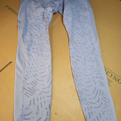 NIKE FAST LILAC/LOGO FITNESS LEGGINGS - MEDIUM