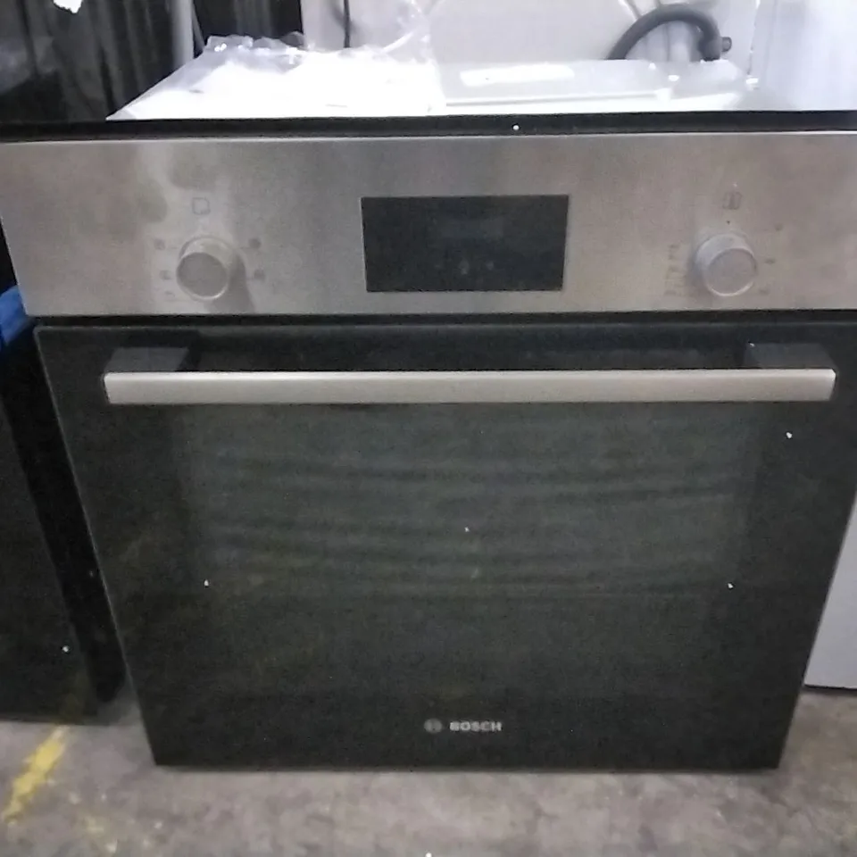 HISENSE BUILT IN SINGLE OVEN STAINLESS STEEL - HHF113BR0B